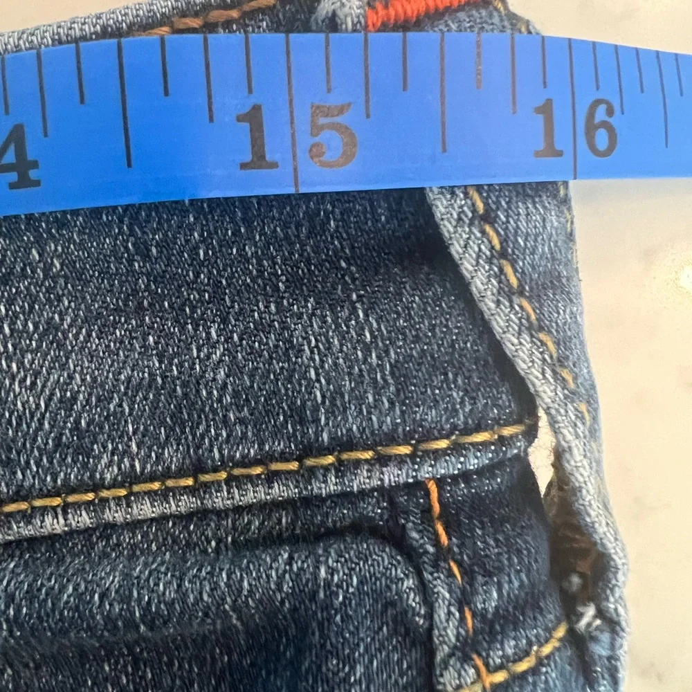 True Religion Ricky Relaxed Straight 30x33 Stretch Flap Pocket EXCELLENT